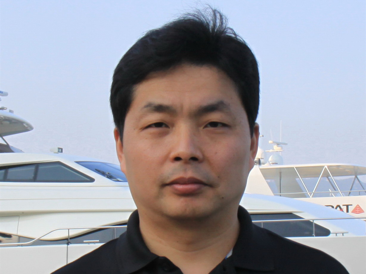 曹廣忠