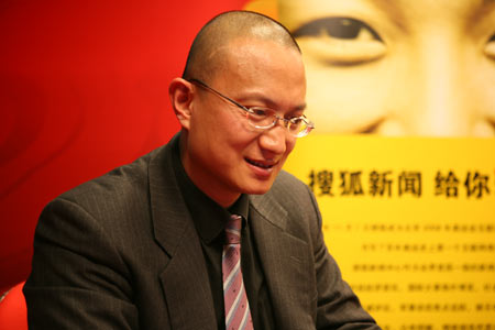 主持人李勁松