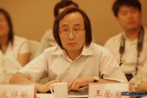 上海園林設計院院長朱祥明在第三屆全國青年風景園林師沙龍上發言