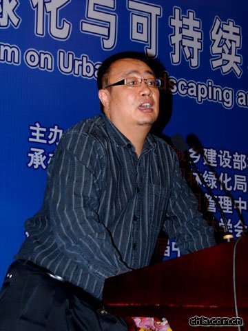 李雄
