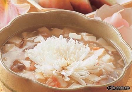 夕餐秋菊之落英(圖)