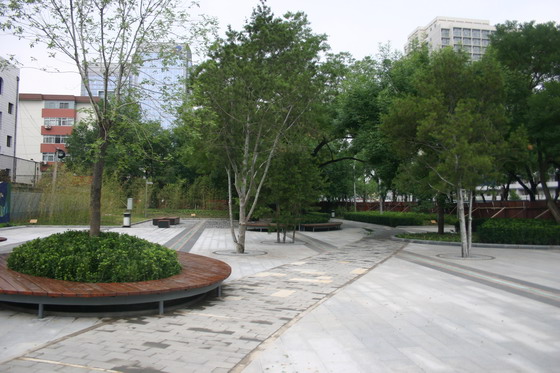 清華東路道路綠化工程學院廣場