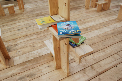 library03.jpg