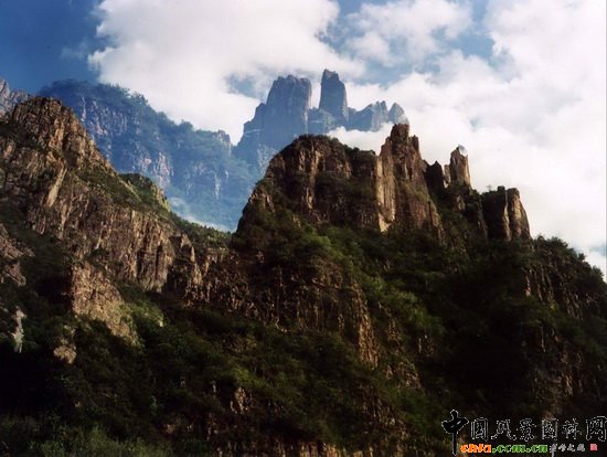 챱 Magnificent Mountains