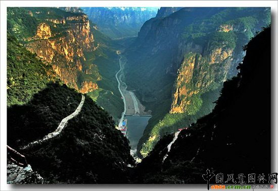̫ɽ{L(fng)م^(q) Taihang Great Canyon