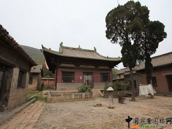 d Faxing Temple