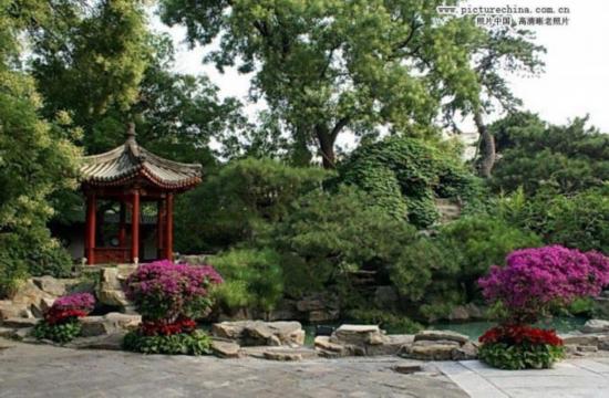釣魚(yú)臺(tái)國(guó)賓館優(yōu)美的古典園林
