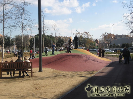 西班牙雷烏斯甘地公園實(shí)景展示 公園綠地 世界園林 中國風(fēng)景園林網(wǎng)