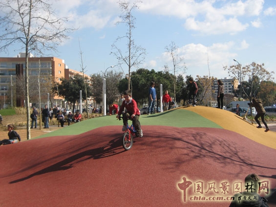 西班牙雷烏斯甘地公園實(shí)景展示 公園綠地 世界園林 中國風(fēng)景園林網(wǎng)