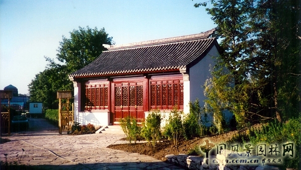 夢湖園