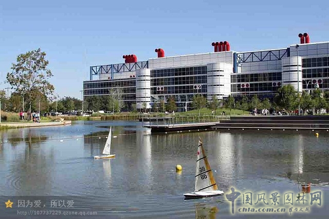 探索公園