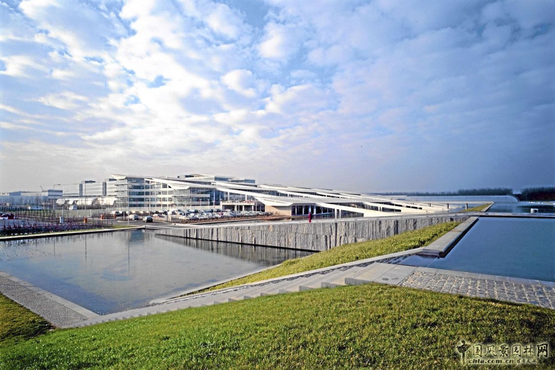 雷諾科技研發(fā)中心公園