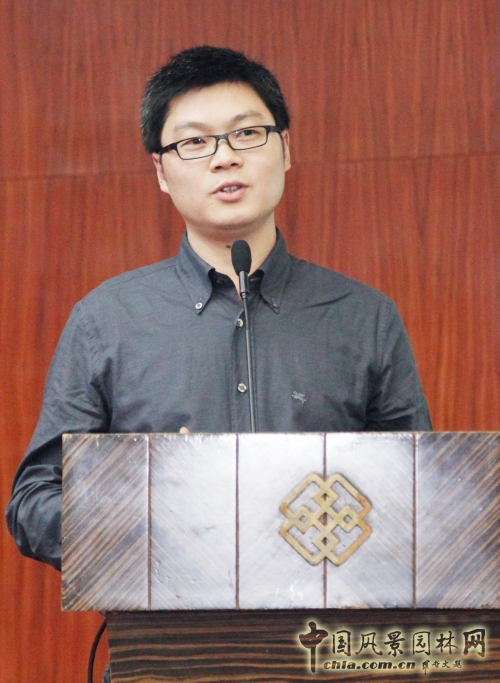 何格