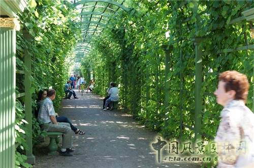 夏花園