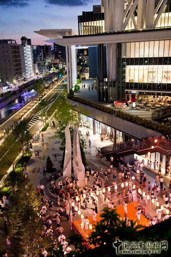 案例賞析：東京晴空塔小鎮