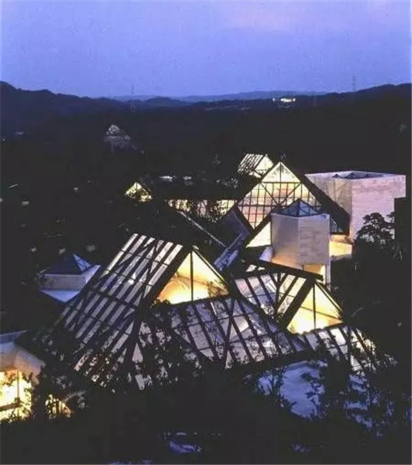 貝聿銘：日本滋賀縣秀美美術館景觀