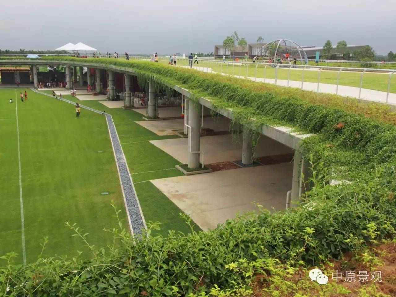 馬來西亞加里斯建筑師的弧形景觀設計