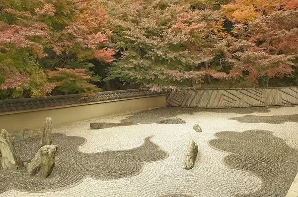 枯山水（中）
