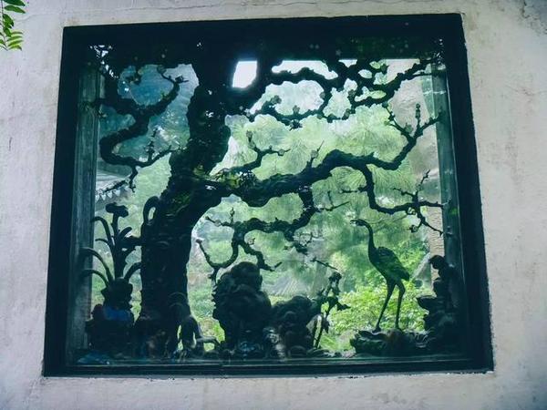 在江南古典園林豫園重拾上海的舊時光