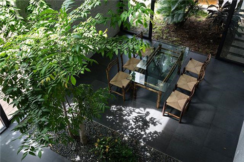 帶屋頂花園的綠色住宅