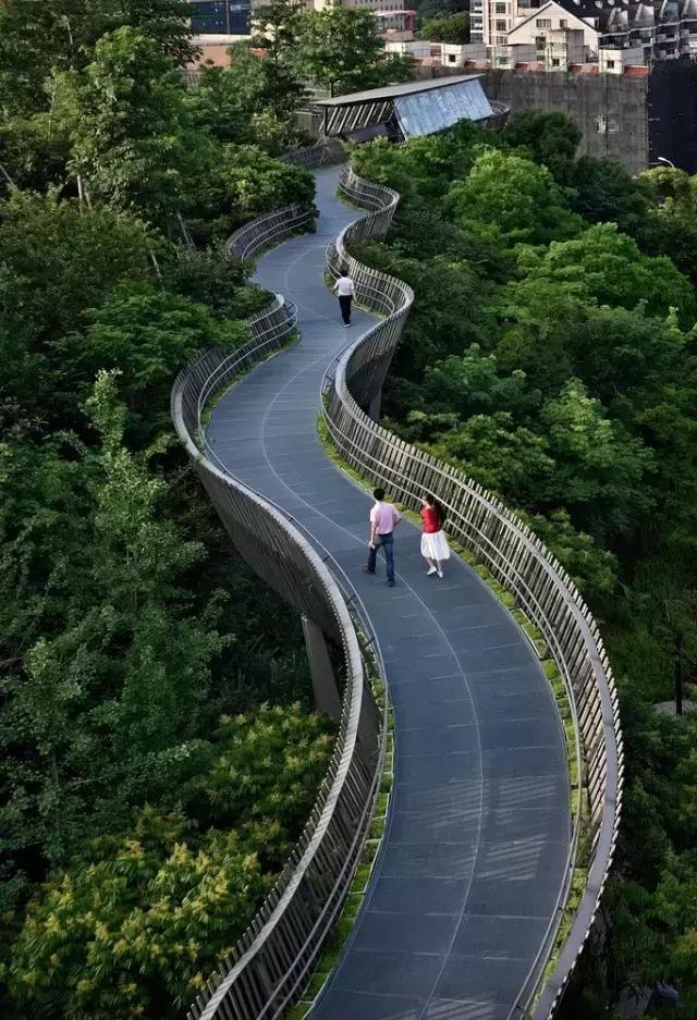 首條空中自行車道在福建廈門建起來