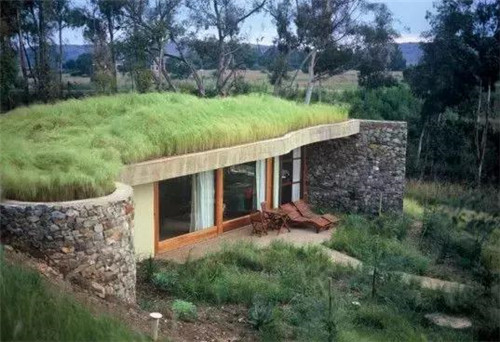 綠植代替瓦片，覆土建筑讓景觀天人合一！