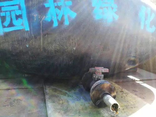 山西：噴涂園林綠化車輛運(yùn)載危險(xiǎn)化學(xué)品被查