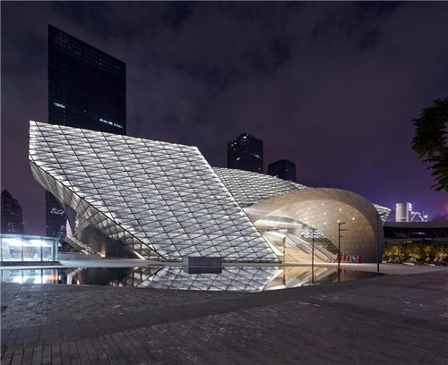 深圳當代藝術館及城市規劃展覽館