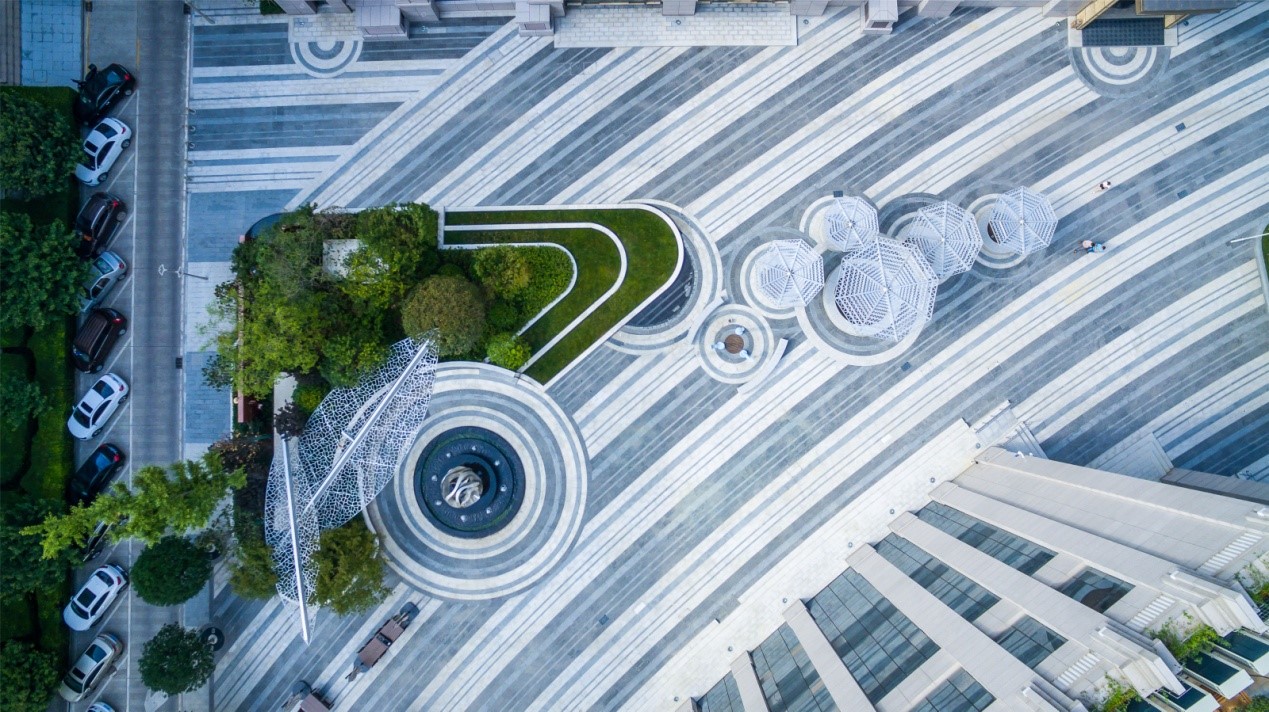 華苑園林：精工造景 品質(zhì)為先