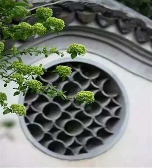 民宿設計意韻東方，瓦檐之美，美在細節