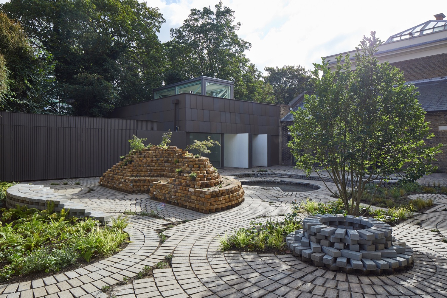英國現代園林——永久的花園