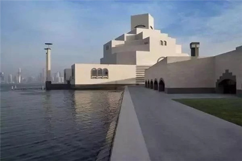 建筑大師貝聿銘創(chuàng)造出波斯灣上的城市明珠