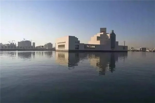建筑大師貝聿銘創(chuàng)造出波斯灣上的城市明珠