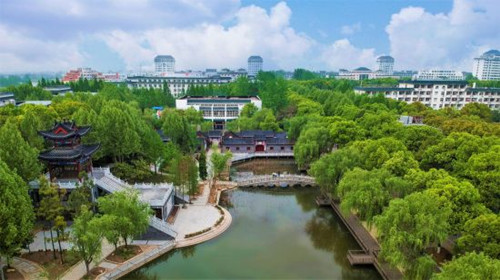 武漢一高校建精品生態園林景觀 集合師生智慧