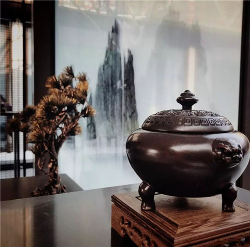 奧雅作品：園子里的揚(yáng)州