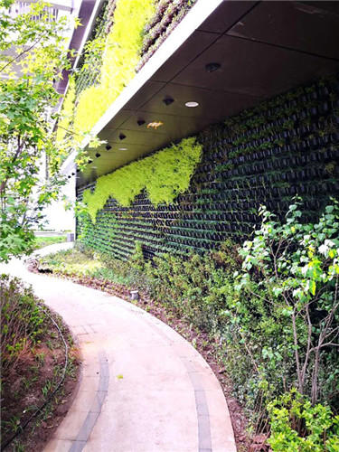 園冶杯專業獎：中航資本大廈超高層屋頂花園