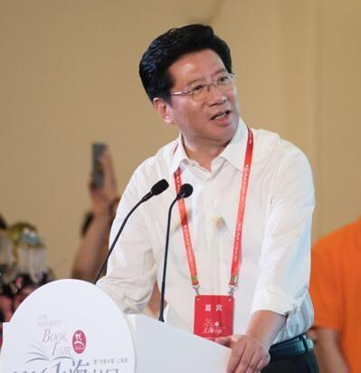 政協(xié)委員：景觀燈光勞民傷財