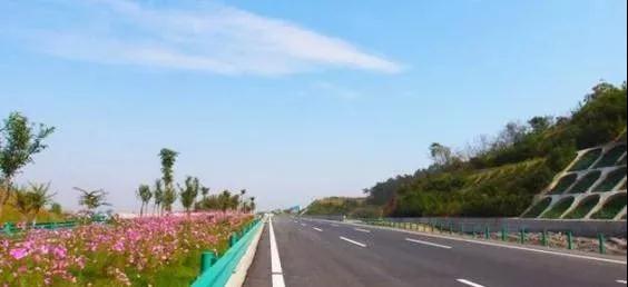 綠色通道綠地的設(shè)計(jì)與維護(hù)