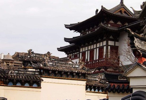 傳統建筑文化在現代建筑設計中的傳承與應用
