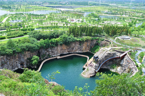 礦坑公園，讓大地傷疤涅槃重生