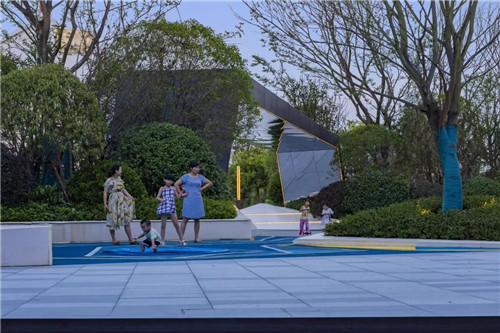 林深時(shí)歸家 ——美的新力公園天下