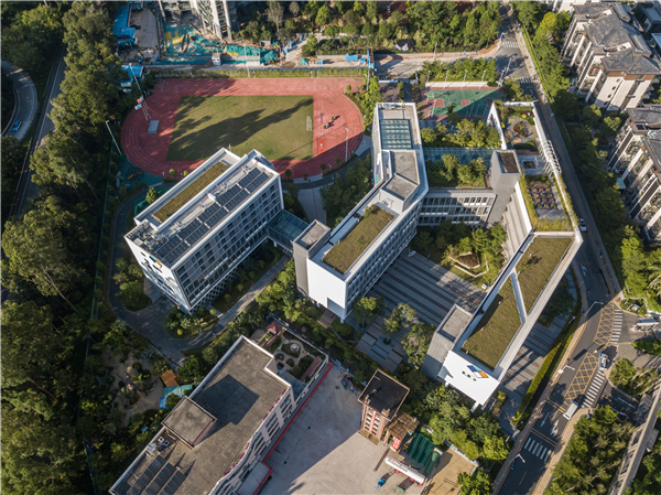 深圳香山里小學：開放、多層次的復合教學空間