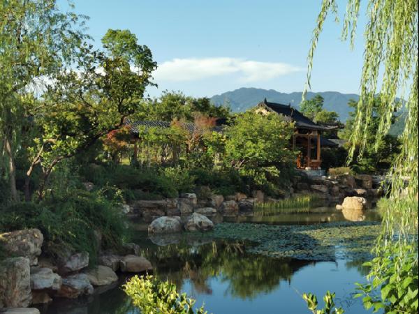 秀甲一方進(jìn)士園，寫意東方造園家