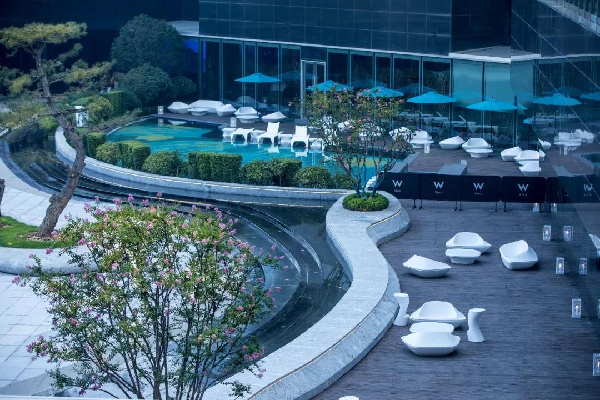 DELD當(dāng)代景觀丨萬(wàn)眾國(guó)際廣場(chǎng)W hotel