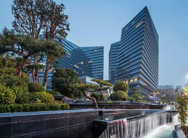 DELD當(dāng)代景觀丨萬(wàn)眾國(guó)際廣場(chǎng)W hotel