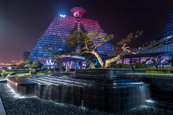 DELD當(dāng)代景觀丨萬(wàn)眾國(guó)際廣場(chǎng)W hotel