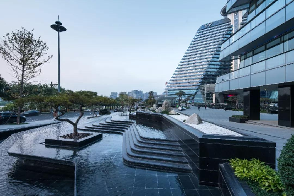 DELD當(dāng)代景觀丨萬(wàn)眾國(guó)際廣場(chǎng)W hotel