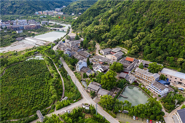 臺(tái)州·黃巖交旅集團(tuán)枕山酒店