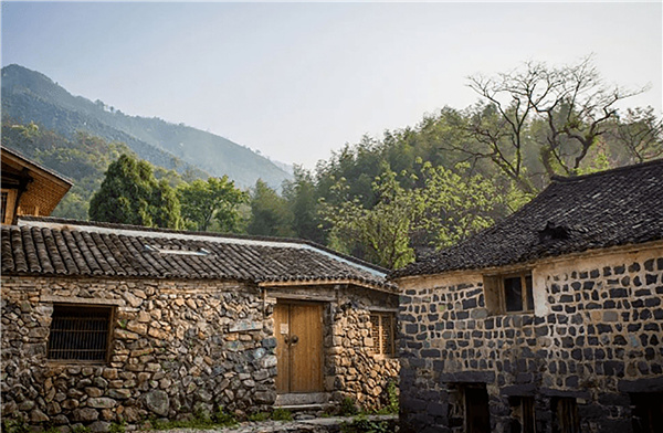 臺(tái)州·黃巖交旅集團(tuán)枕山酒店