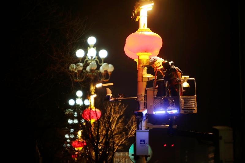 長安街及沿線景觀布置進入“春節模式”